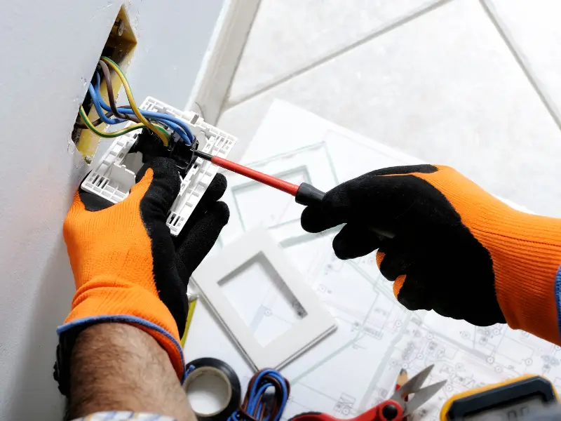 our Licensed electrician providing electrical services in Dubai - safe wiring and repairs